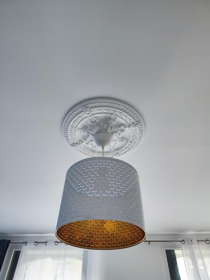 Bright And Modern 3-Bedroom Apartment, 90M2 With Air Condition, In Béziers Esterno foto