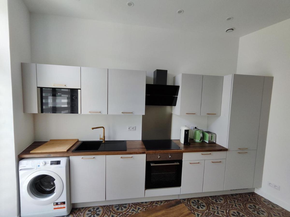 Bright And Modern 3-Bedroom Apartment, 90M2 With Air Condition, In Béziers Esterno foto